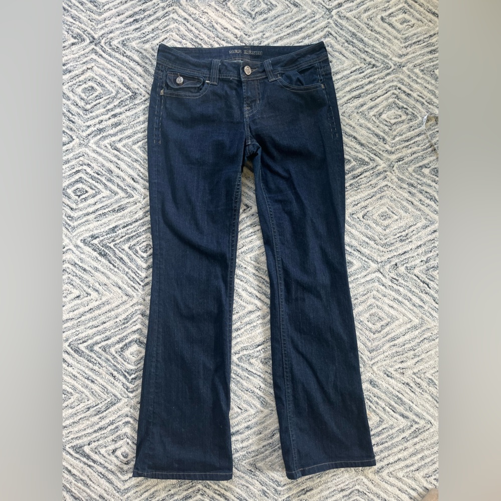 EUC MEK Jeans - Hampton Dark Wash - Women’s Size 29 x 31 (Size 8 Regular)